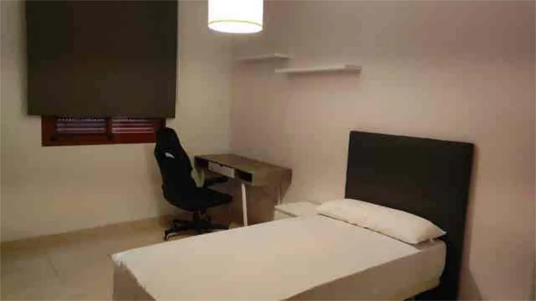 Piso en Teatinos - Foto 5