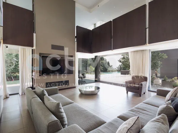Casa o chalet independiente en Avenida de Jacint Esteva Fontanet, La Miranda - Ciutat Diagonal - Foto 6