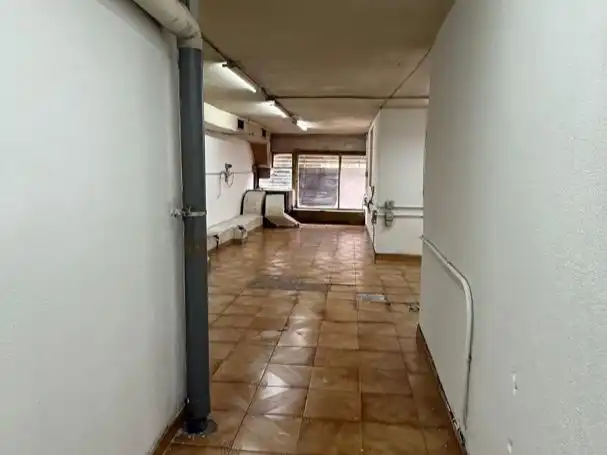 Local comercial en  Avenida de la Aurora 51 - Foto 8