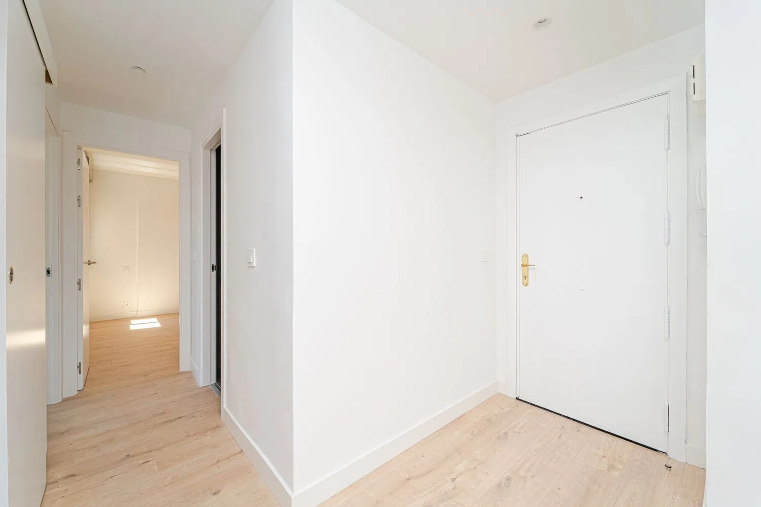 Piso en calle de la Condesa de Venadito - Foto 9