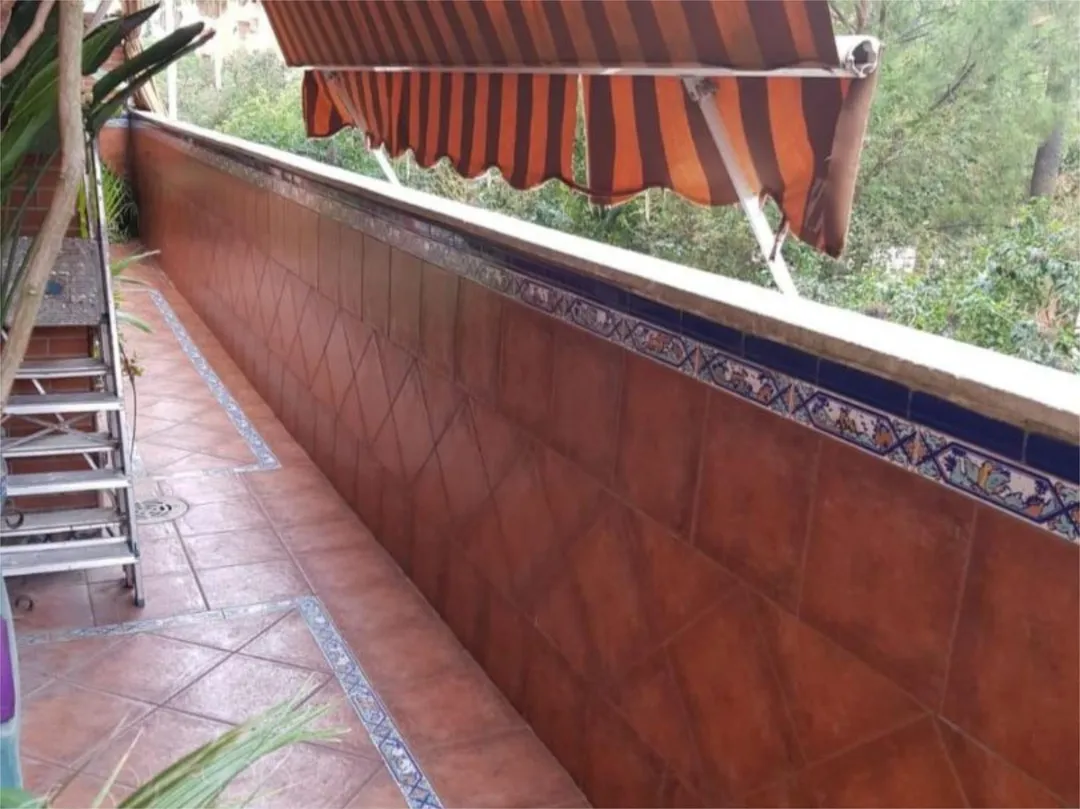 Piso en  Calle Cueva del Gato 3 - Foto 2