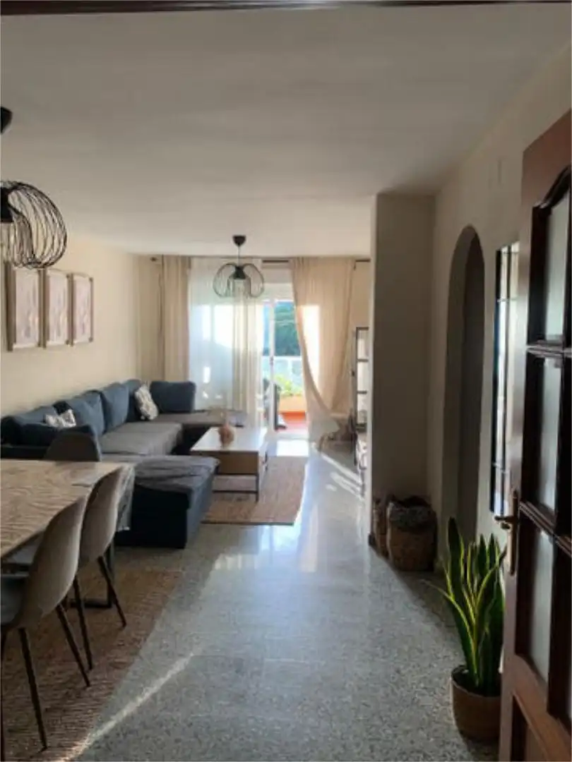 Piso en Fuengirola - Foto 2