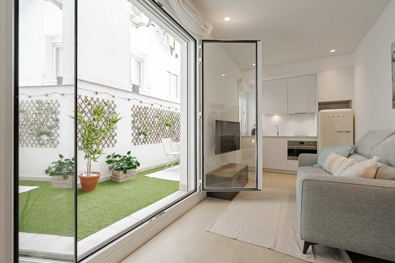 Piso en calle de García de Paredes, 65 - Foto 1