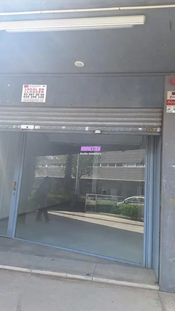 Local comercial en  Carrer ALEMANYA - Foto 32