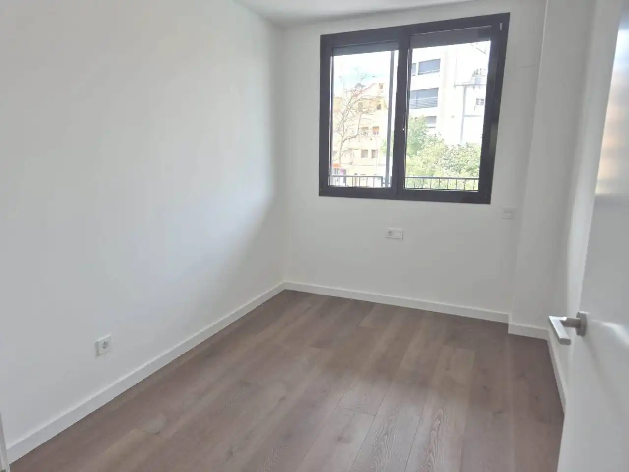 Piso en  Avenida Lloreda - Foto 33