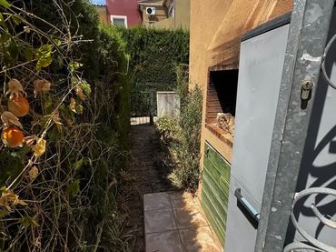 Casa adosada en  Carrer de Mont-Roig de Sió 9 - Foto 8