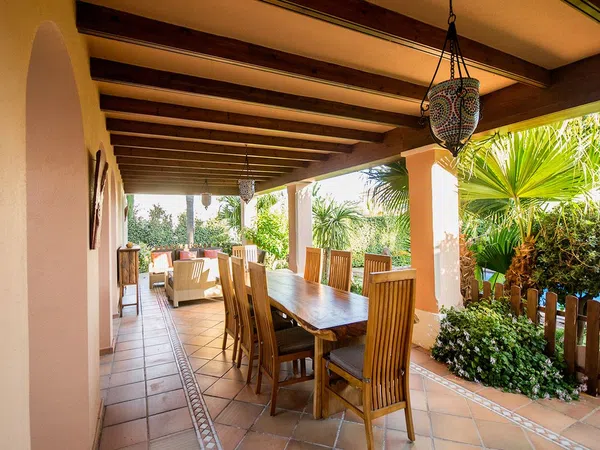 Casa o chalet independiente en Avenida Reina Doña Sofia, 34, Bahía de Marbella - Foto 3