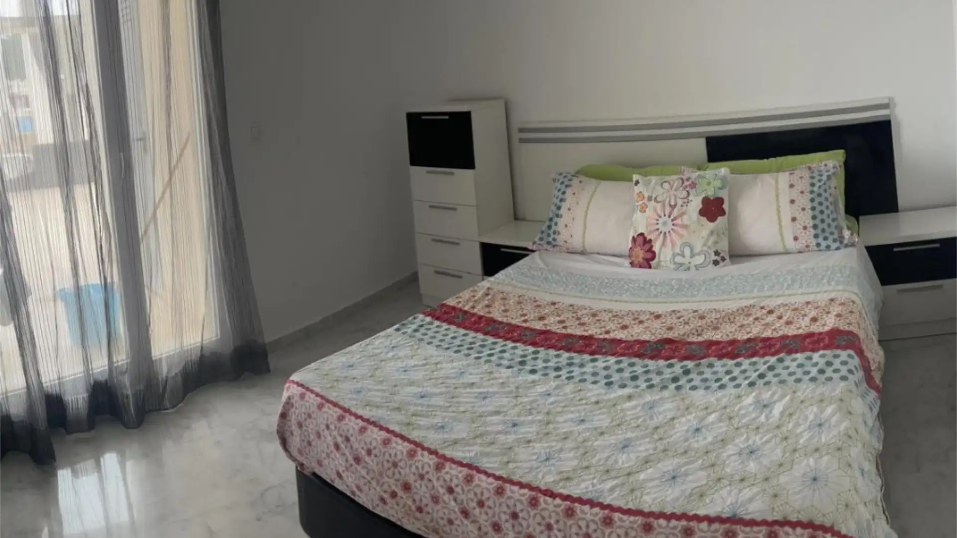 Piso en  Carrer Llevant 7 - Foto 13