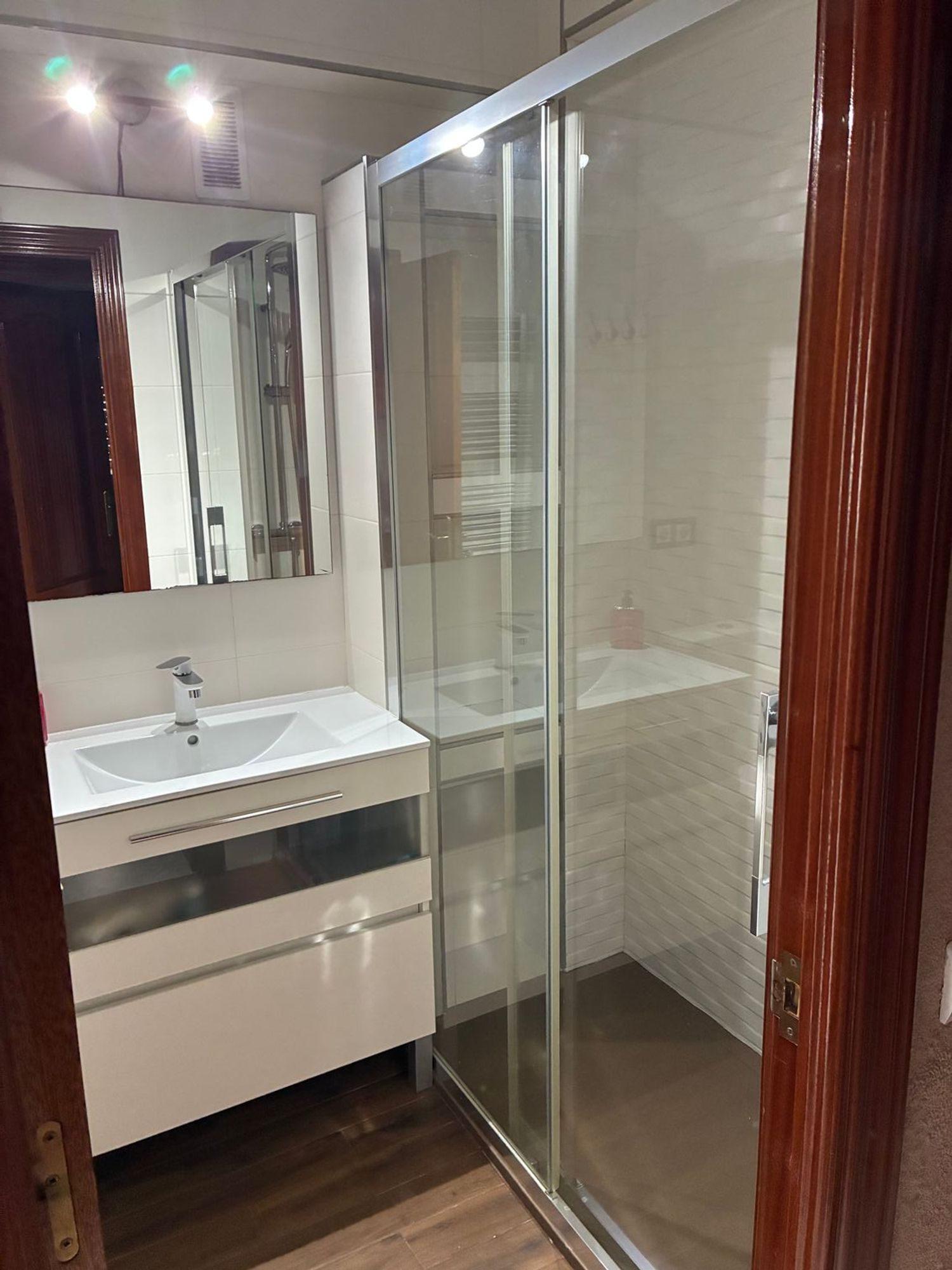 Piso en calle de Jadraque, 3