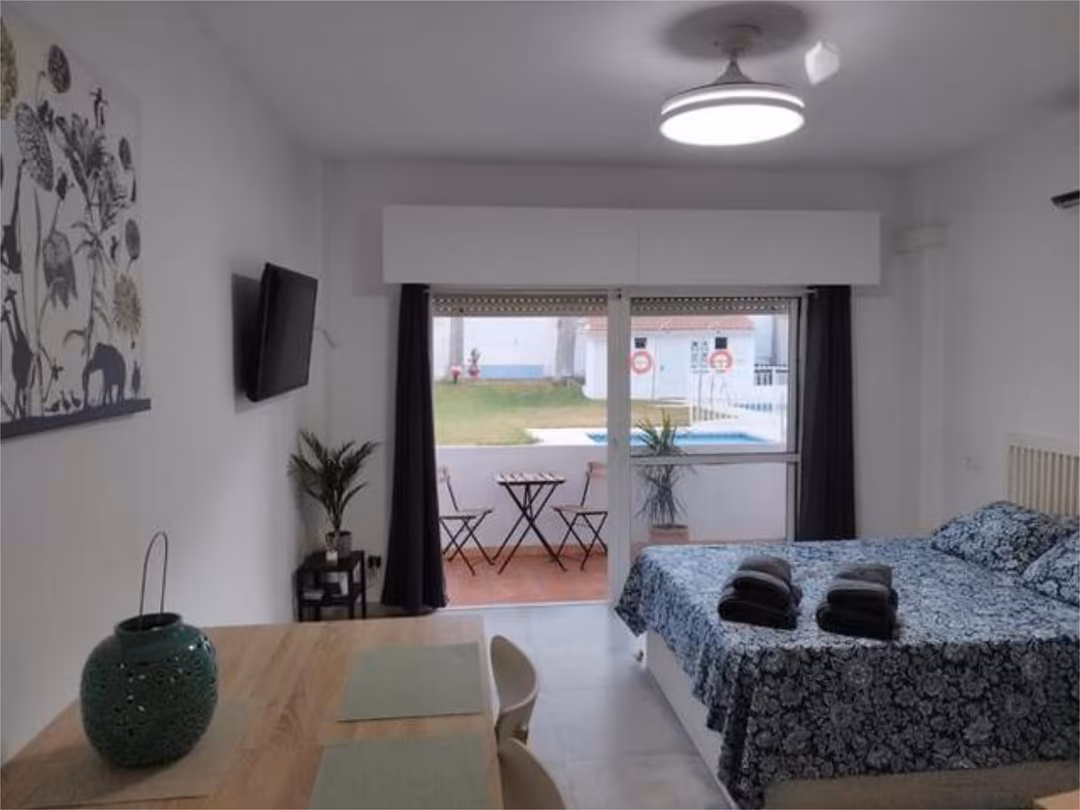 Estudio en Playamar. Torremolinos