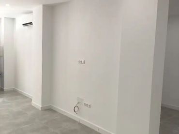 Planta baja en  Calle Virgen de la Concepción 1 - Foto 9