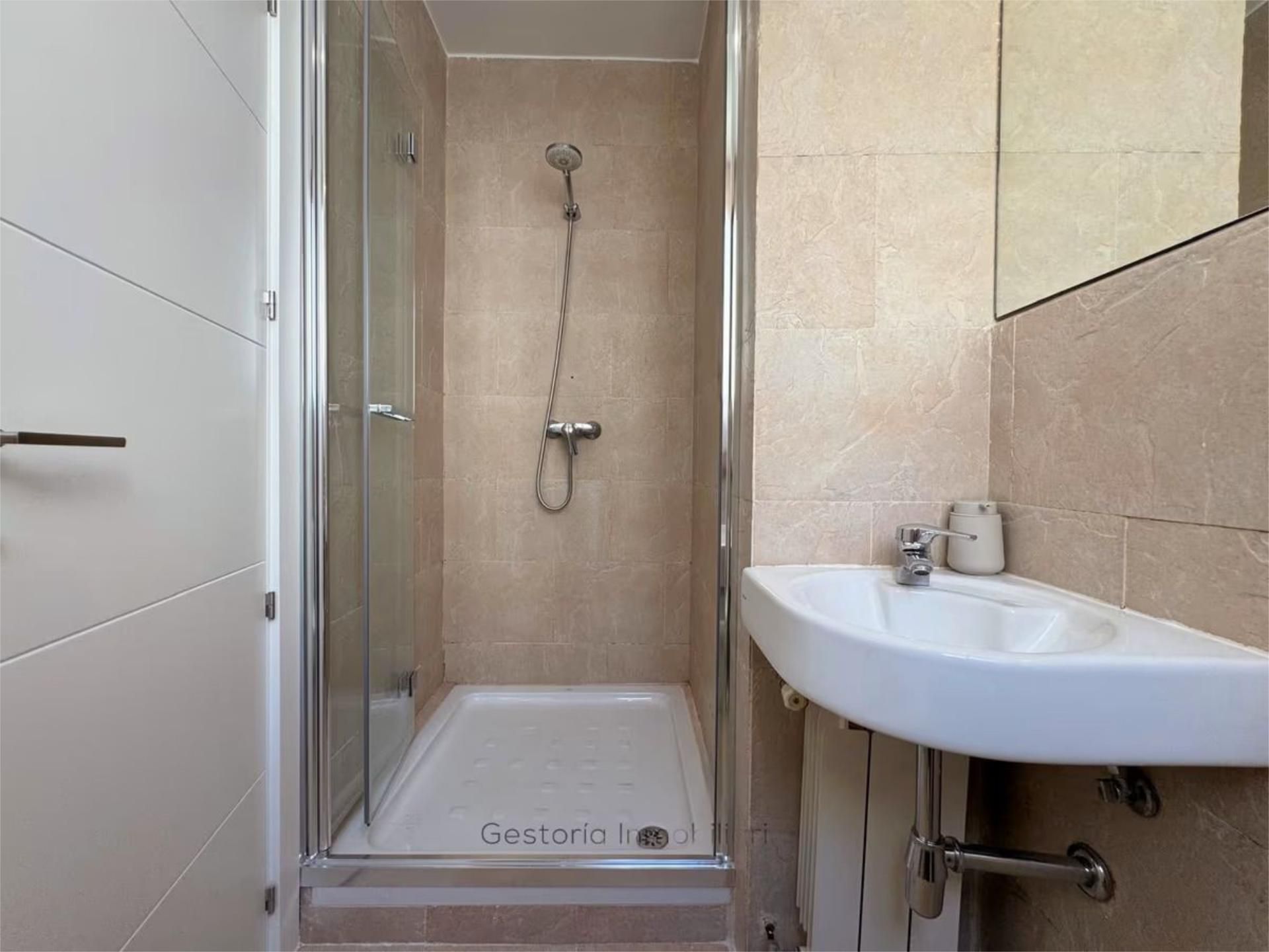 Piso en  Avenida Carlos V 20 - Foto 6