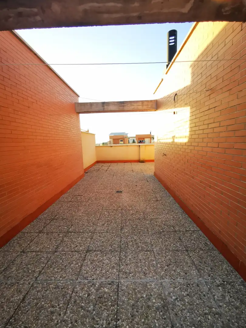 Casa adosada en  Calle Juan Santa Cruz 4D - Foto 12
