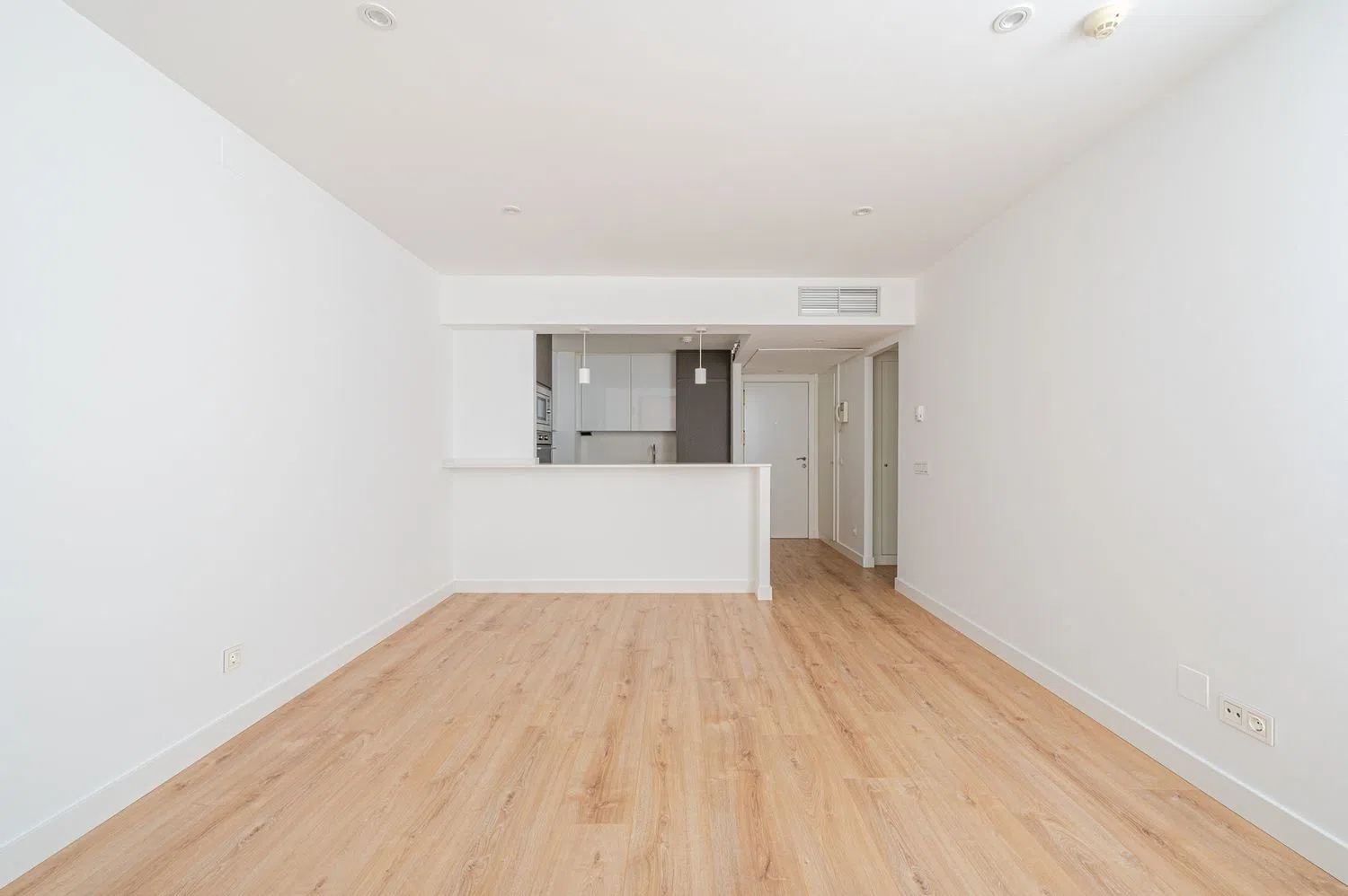 Piso en calle de San Benito - Foto 4