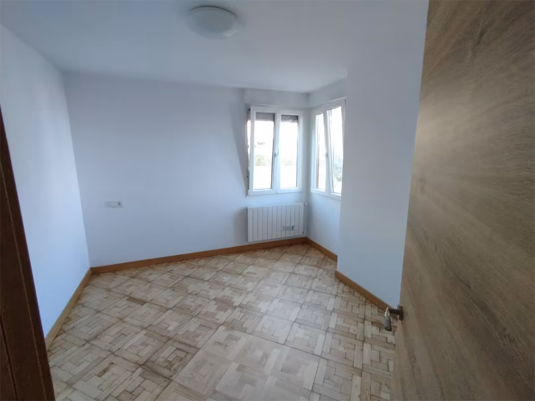 Piso en  Avenida de Cantabria 40 - Foto 11