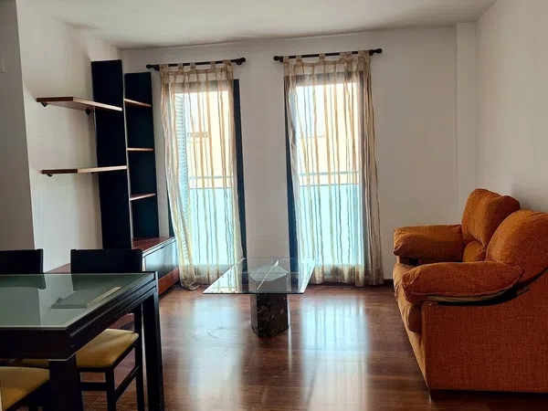 Piso en Calle de Pelegrín, 1, La Magdalena - Foto 1