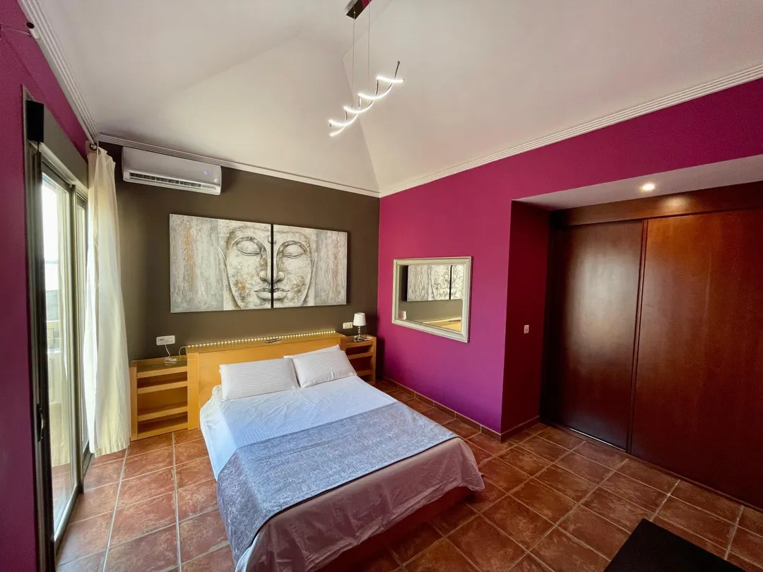 Casa adosada en  Calle El Cano 13 - Foto 7