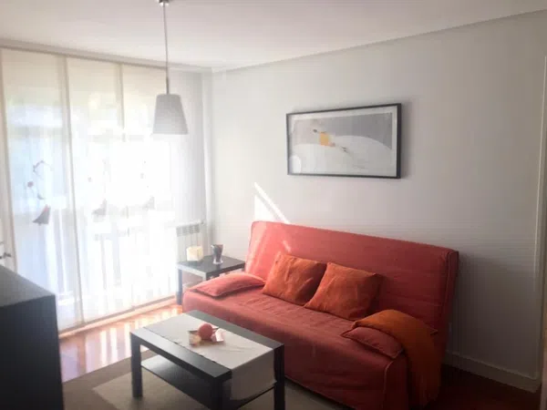 Piso en calle Entrepeñas, 5