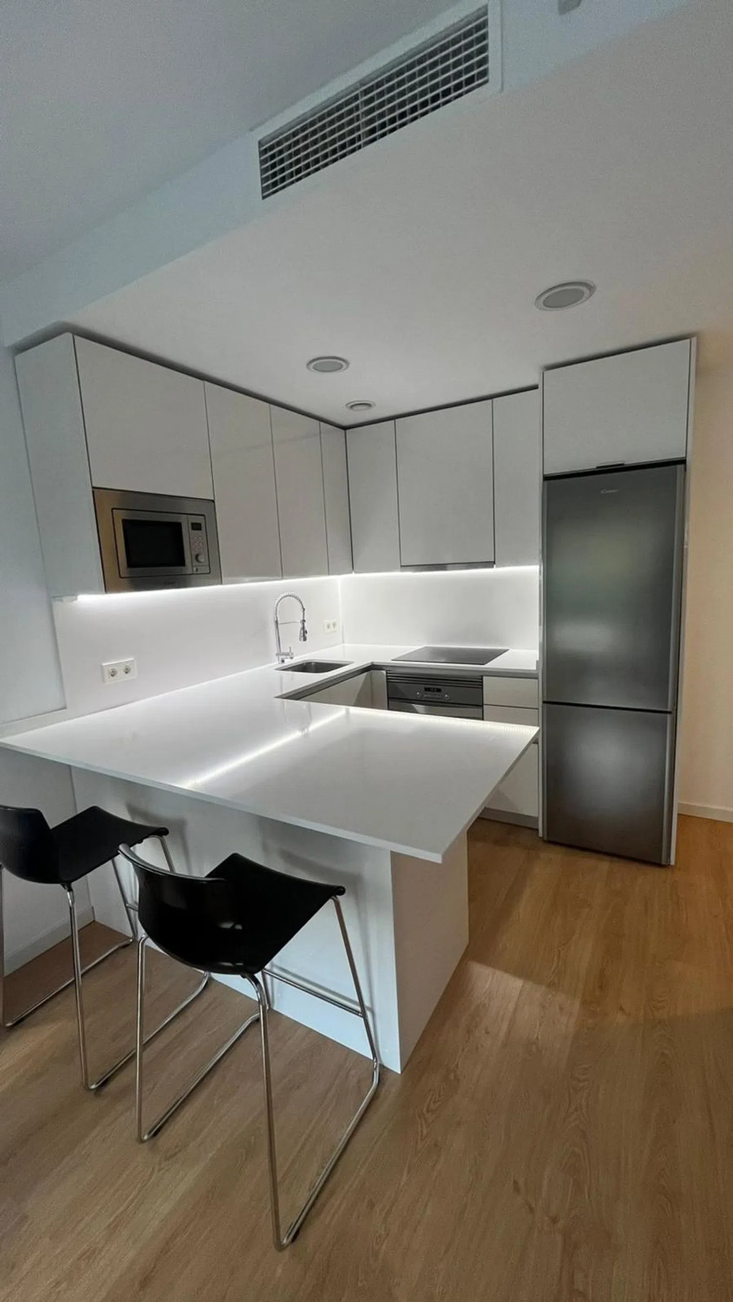 Piso en calle de Blasco de Garay, 49 b - Foto 1