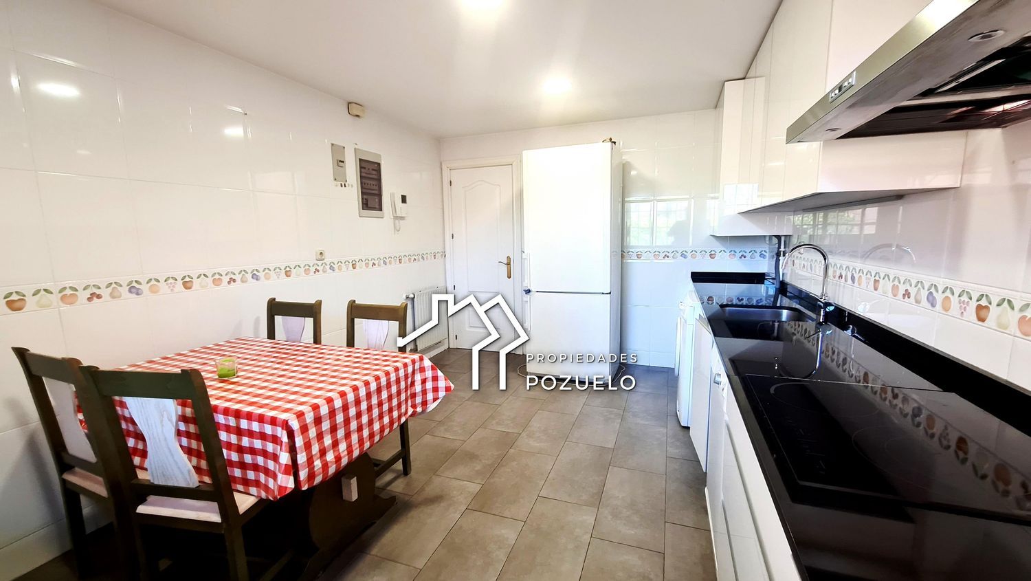 Chalet pareado en Calle Emisora, Zona Avenida Europa - Foto 15
