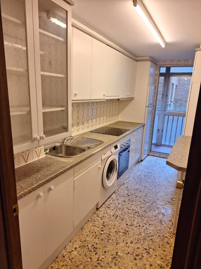 Piso en  N-330 86 - Foto 2