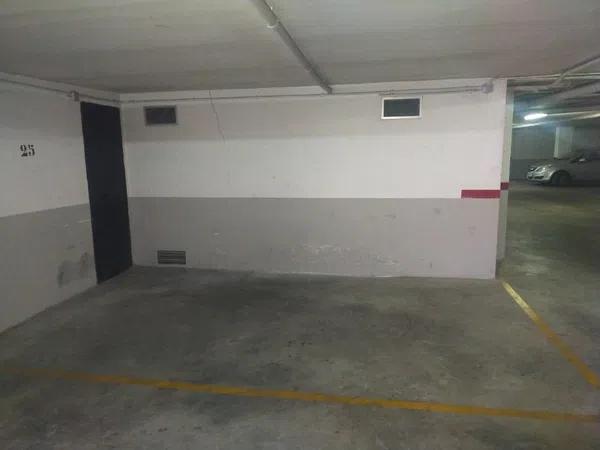 Garaje en Calle amberes, 10 - Foto 4