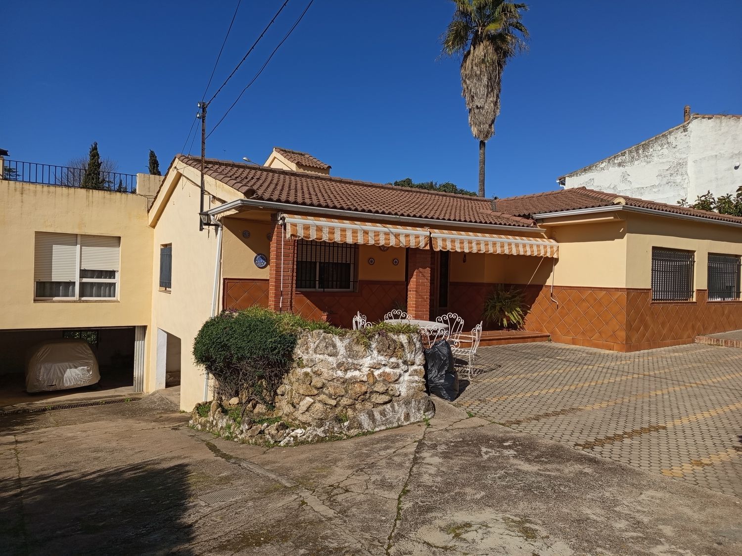 Casa independiente en Barrio Brillante