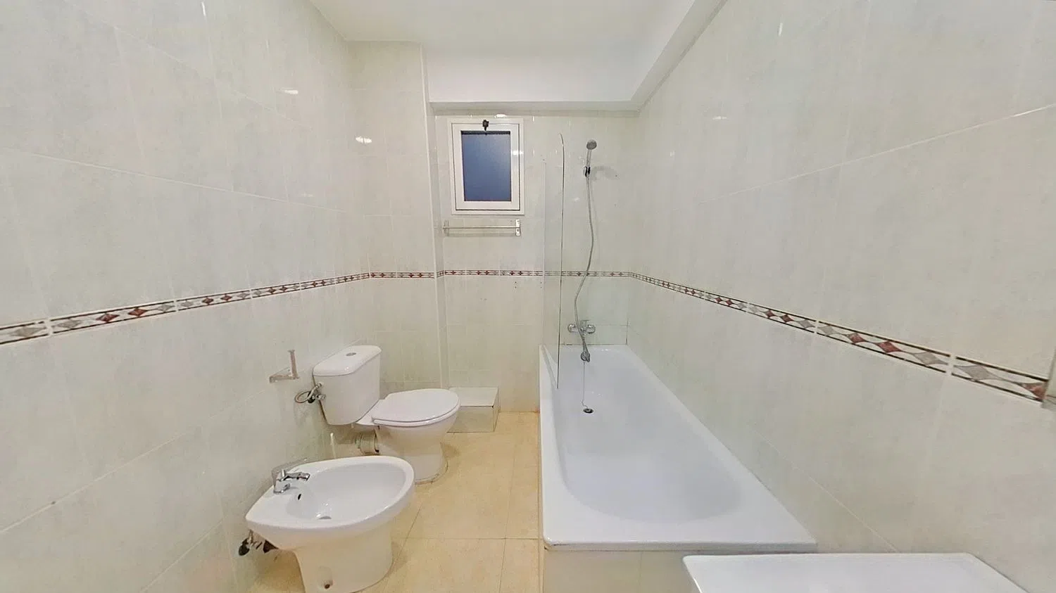 Piso en Barrio Torrefiel - Foto 29