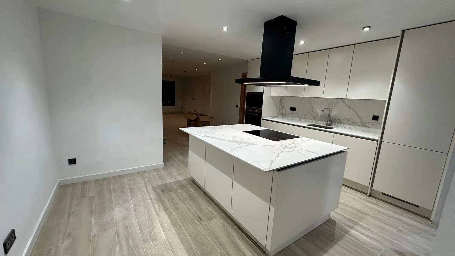 Piso en calle Aragó, 37 a - Foto 2