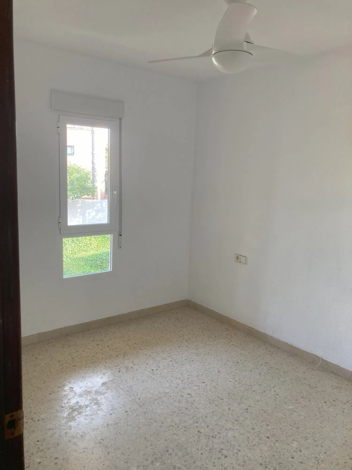 Chalet adosado en Barrio Cabo de las Huertas - Foto 9