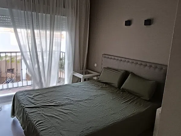 Piso en Urbanización Los Pinos de Aloha, 1 - Foto 2