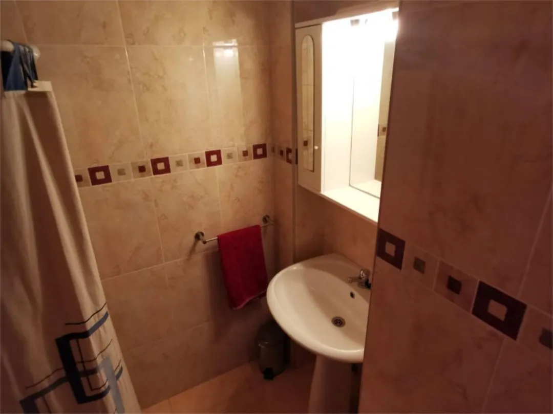 Piso en  Carrer General Ricardo Ortega 58 - Foto 9