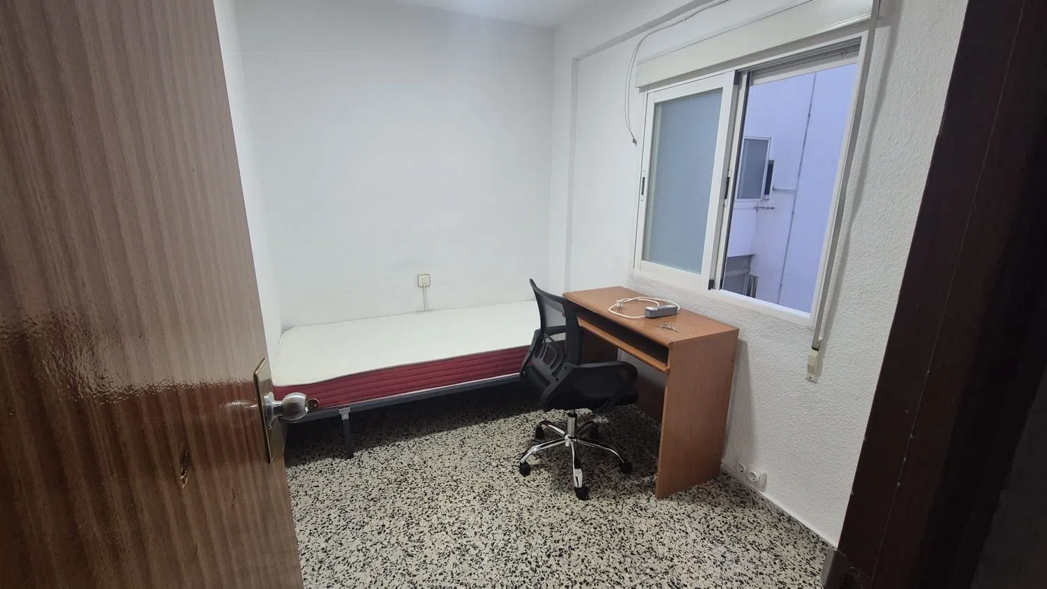 Piso en avenida de Andalucía, 93 - Foto 4