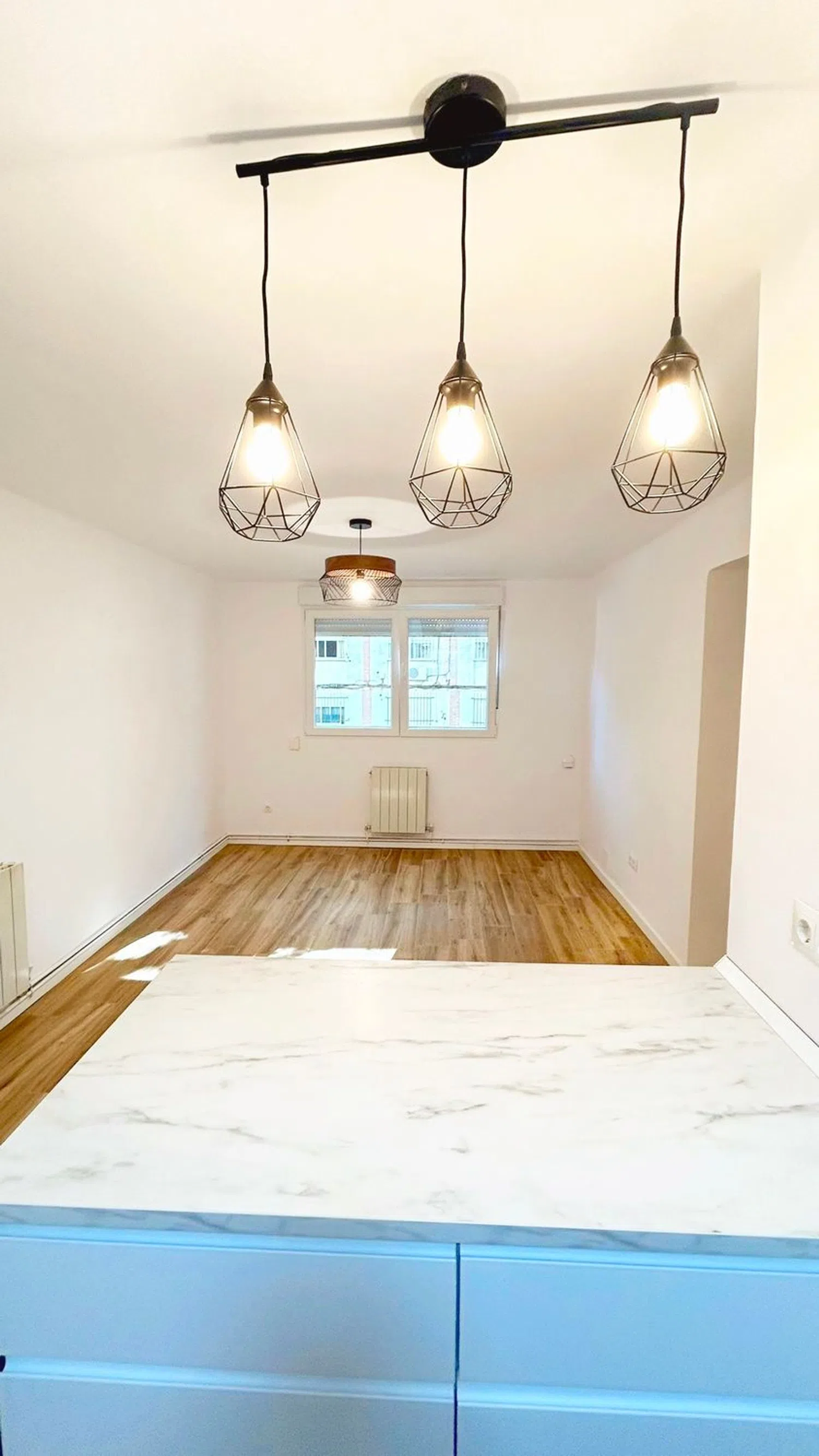 Piso en avenida del Marqués de Corbera, 62 - Foto 2