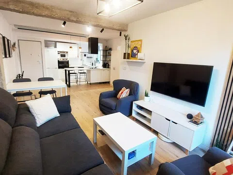 Piso en calle Periodista José Couso, 8 -10