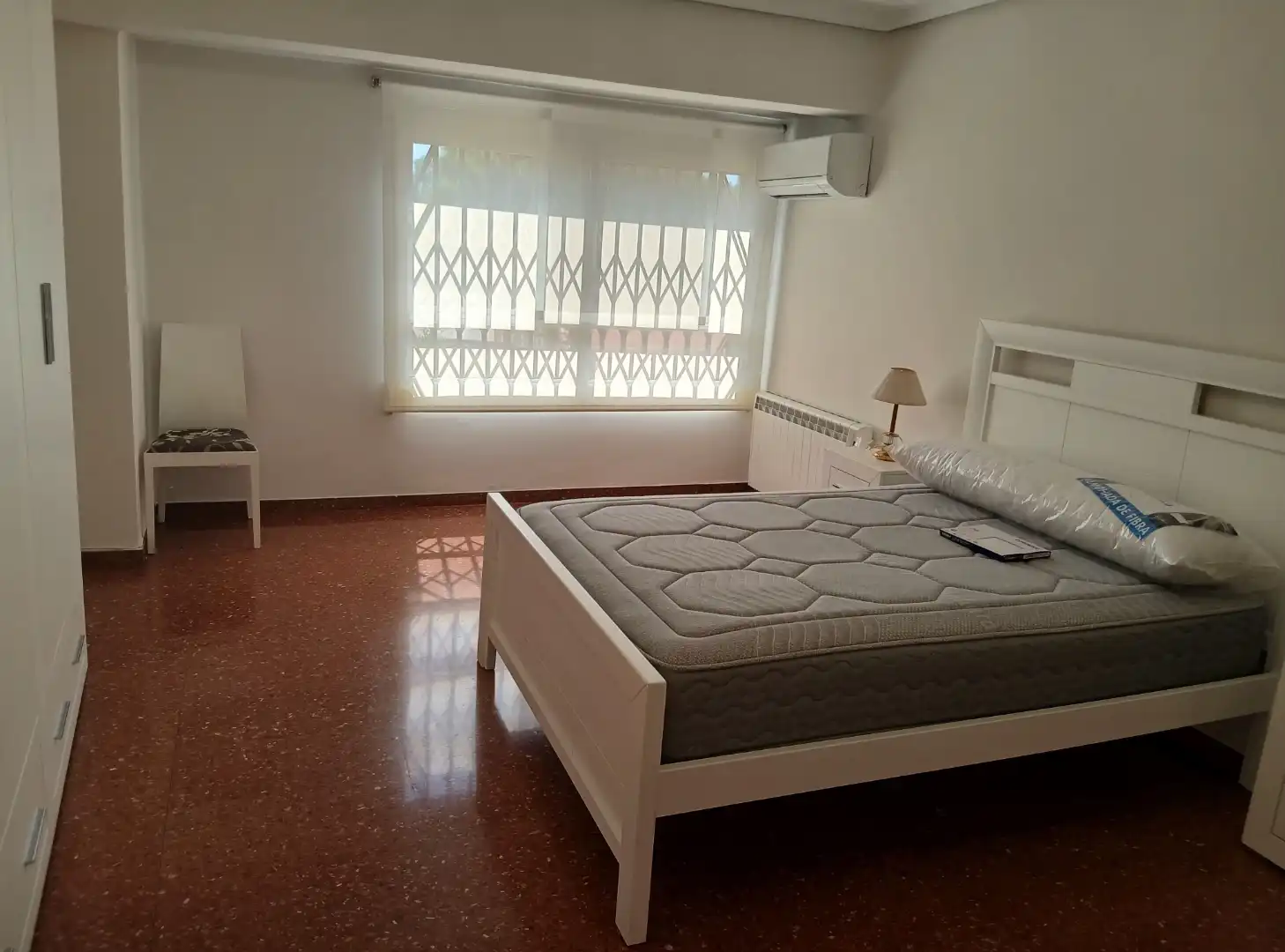 Piso en  Carrer del Parc de Natzaret 82 - Foto 3