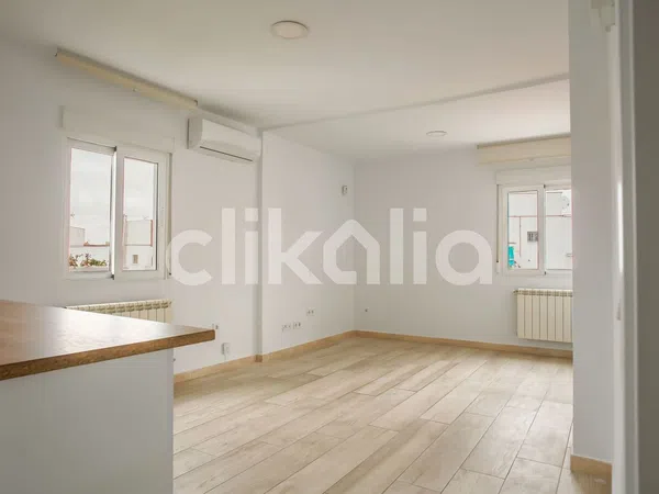 Piso en calle Girasol