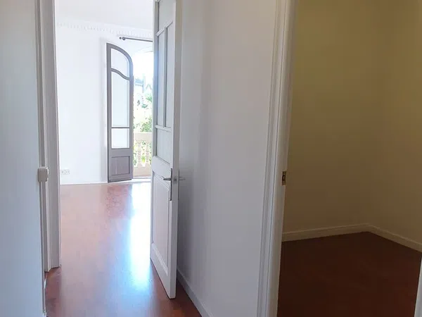 Piso en Calle de la Marina - Foto 8