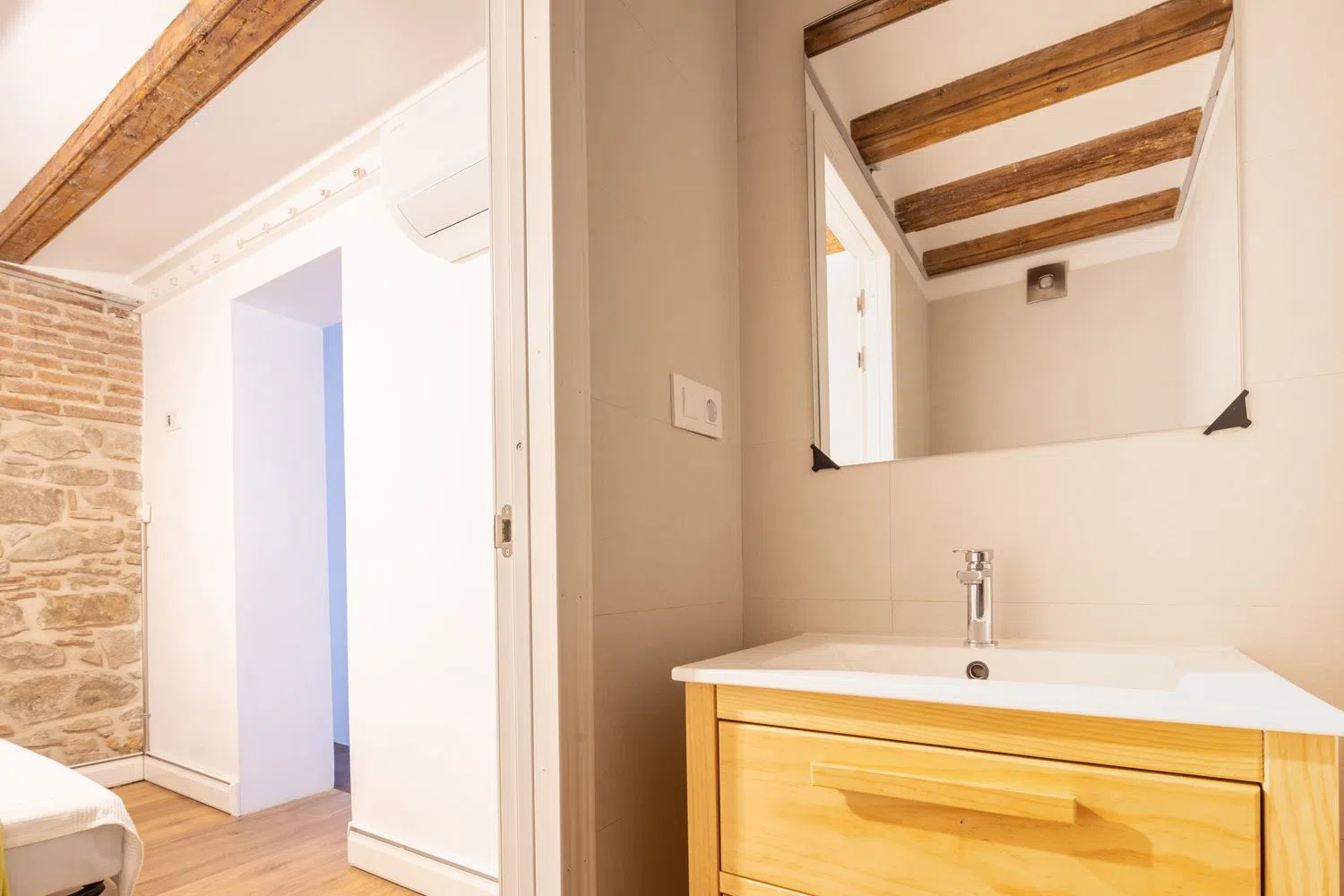 Estudio en calle de Villarroel, 98 - Foto 24