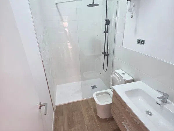 Piso en Schamann - Rehoyas - Foto 1