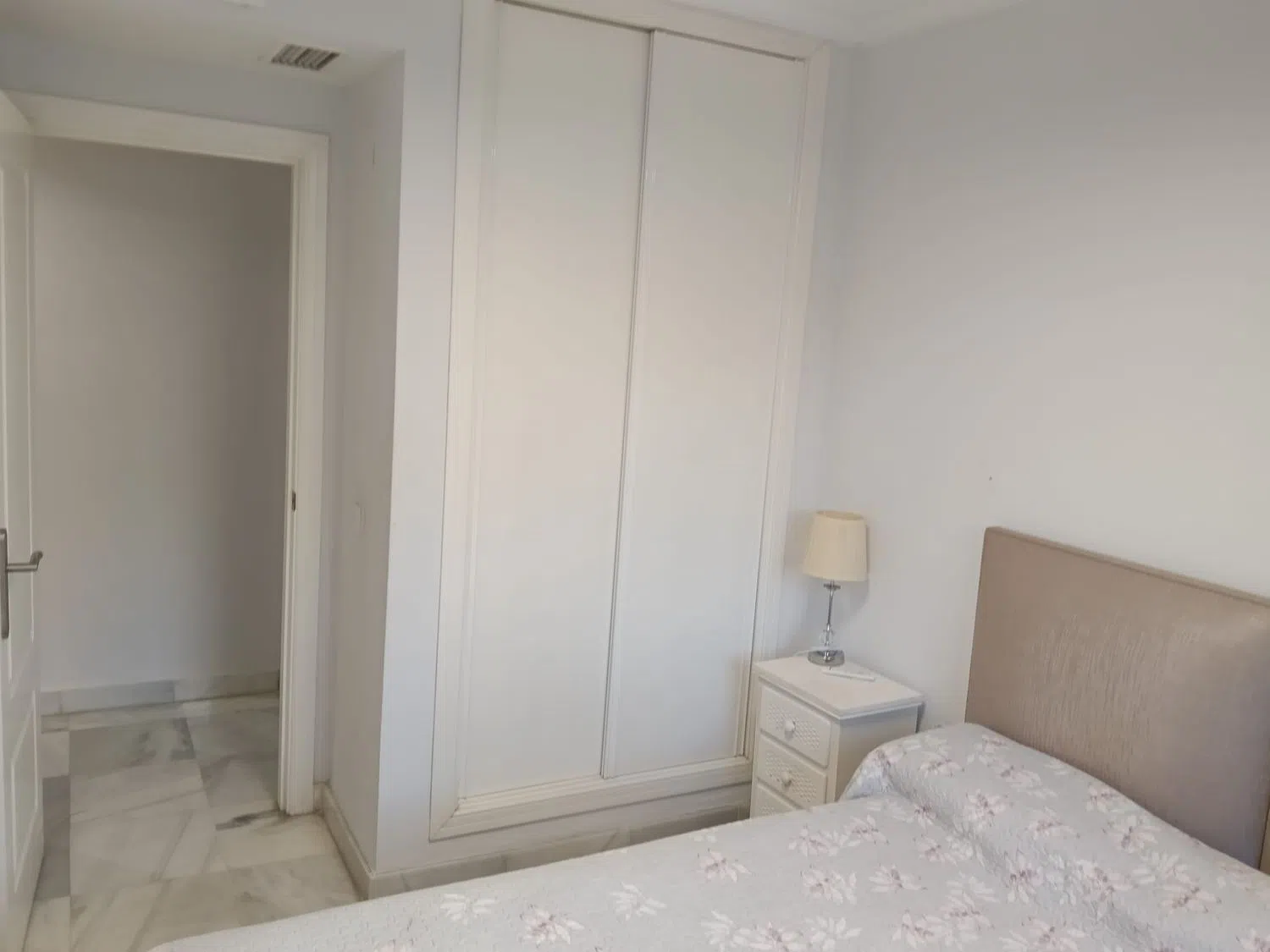 Piso en bulevar Príncipe Alfonso de Hohenlohe, 1 (c) - Foto 11