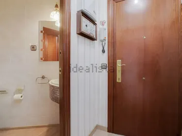 Piso en  Carrer de Rosalia de Castro 80 - Foto 16