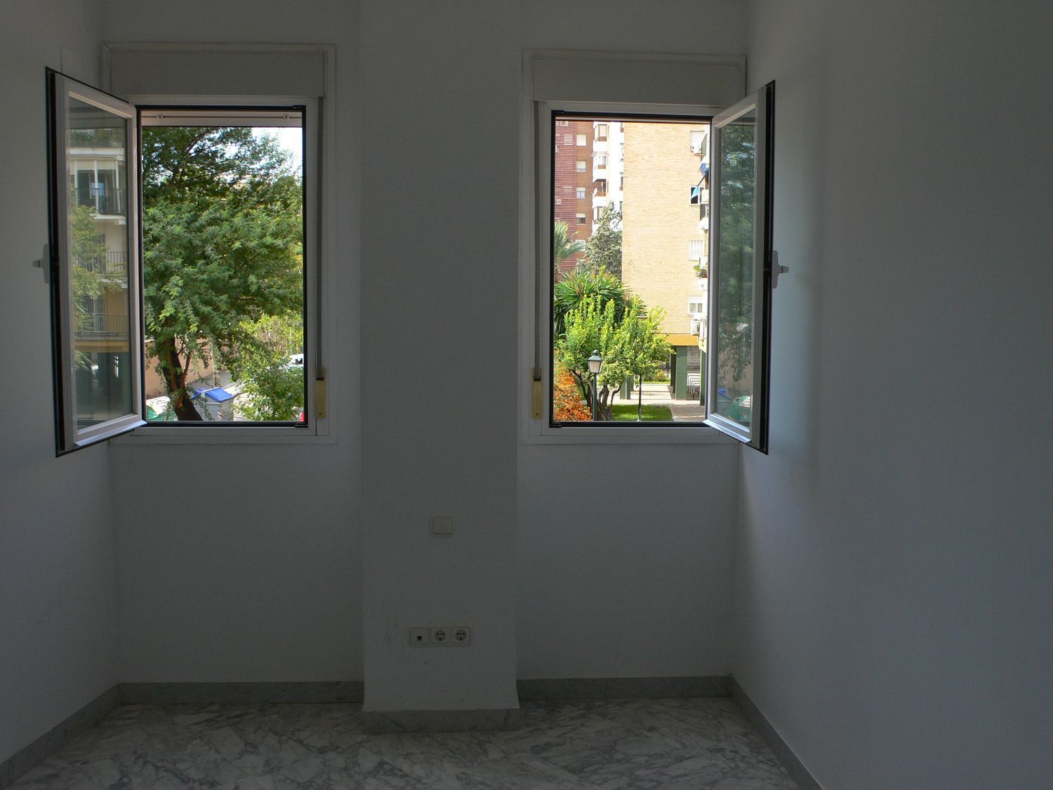 Piso en Calle Genaro Parladé, 7, Felipe II - Bueno Monreal, Sevilla - Foto 17