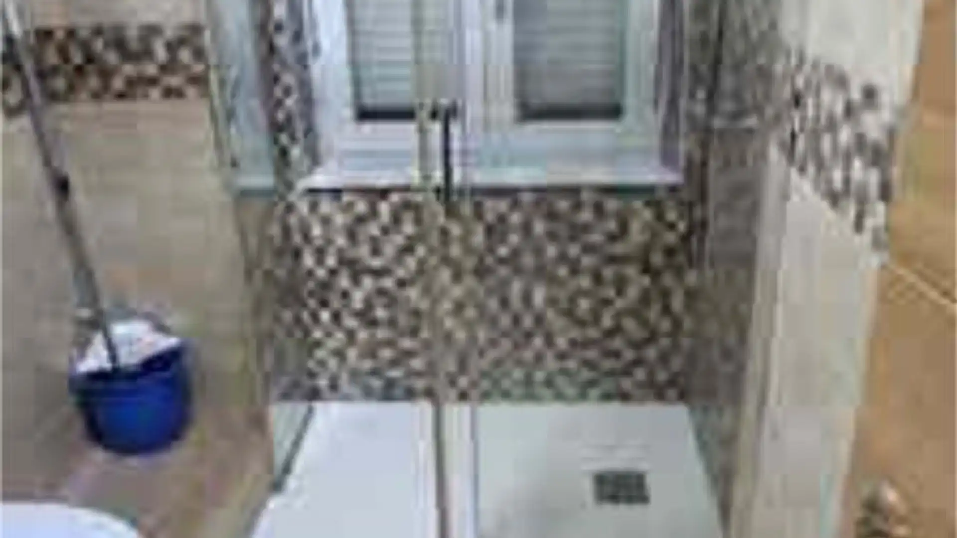 Piso en barrio - Foto 1