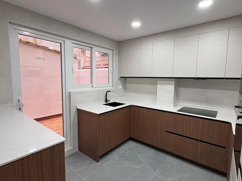 Piso en calle de Millars, 3