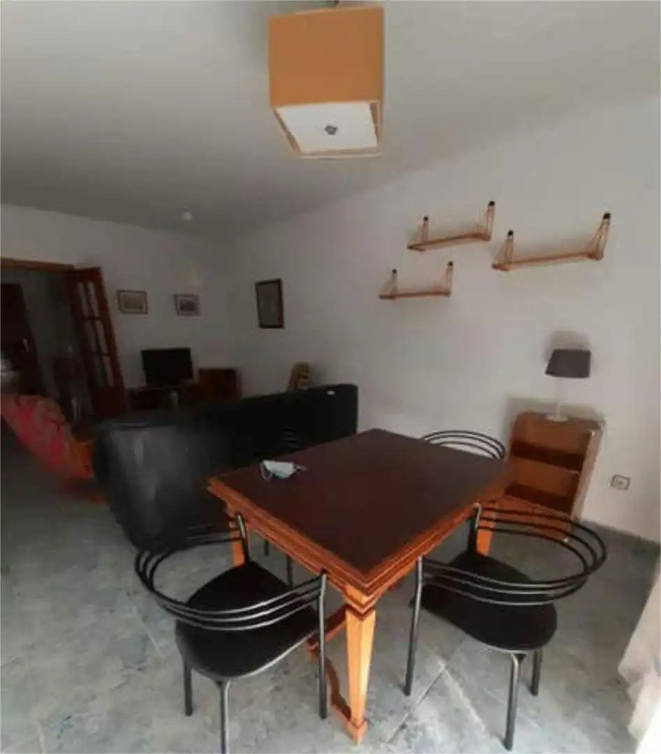 Piso en zona arcos de san antón - Foto 2