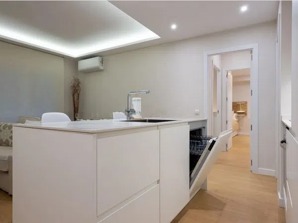 Piso en calle de Raimundo Fernández Villaverde, 8 - Foto 2