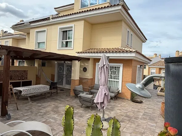 Chalet pareado en Calle Ubio, 4 - Foto 1