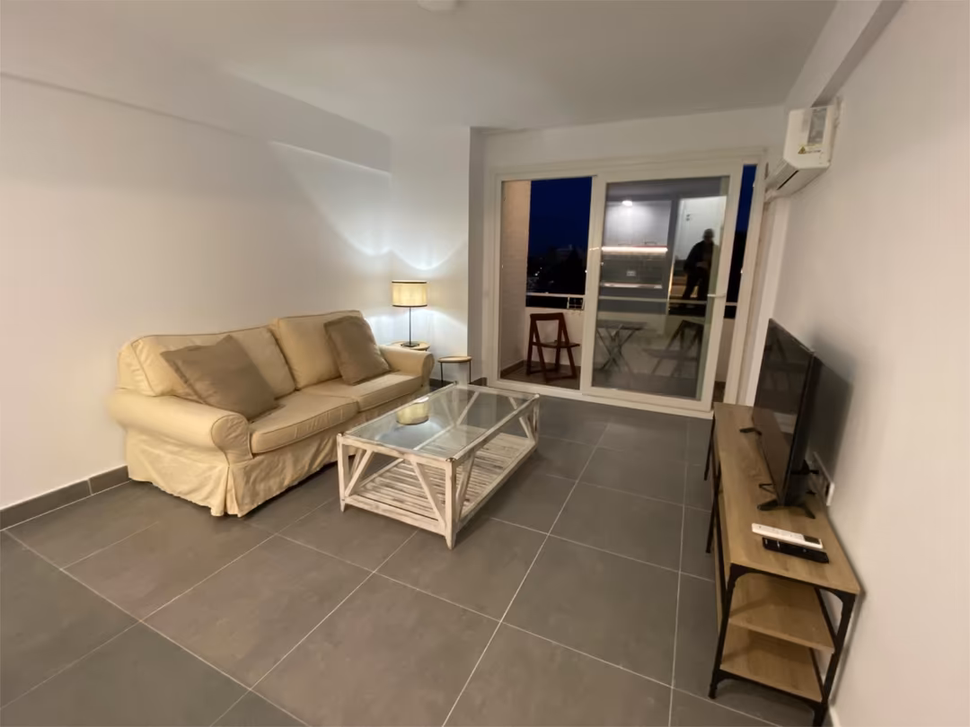 Apartamento en  Avenida Presidente Adolfo Suárez 16