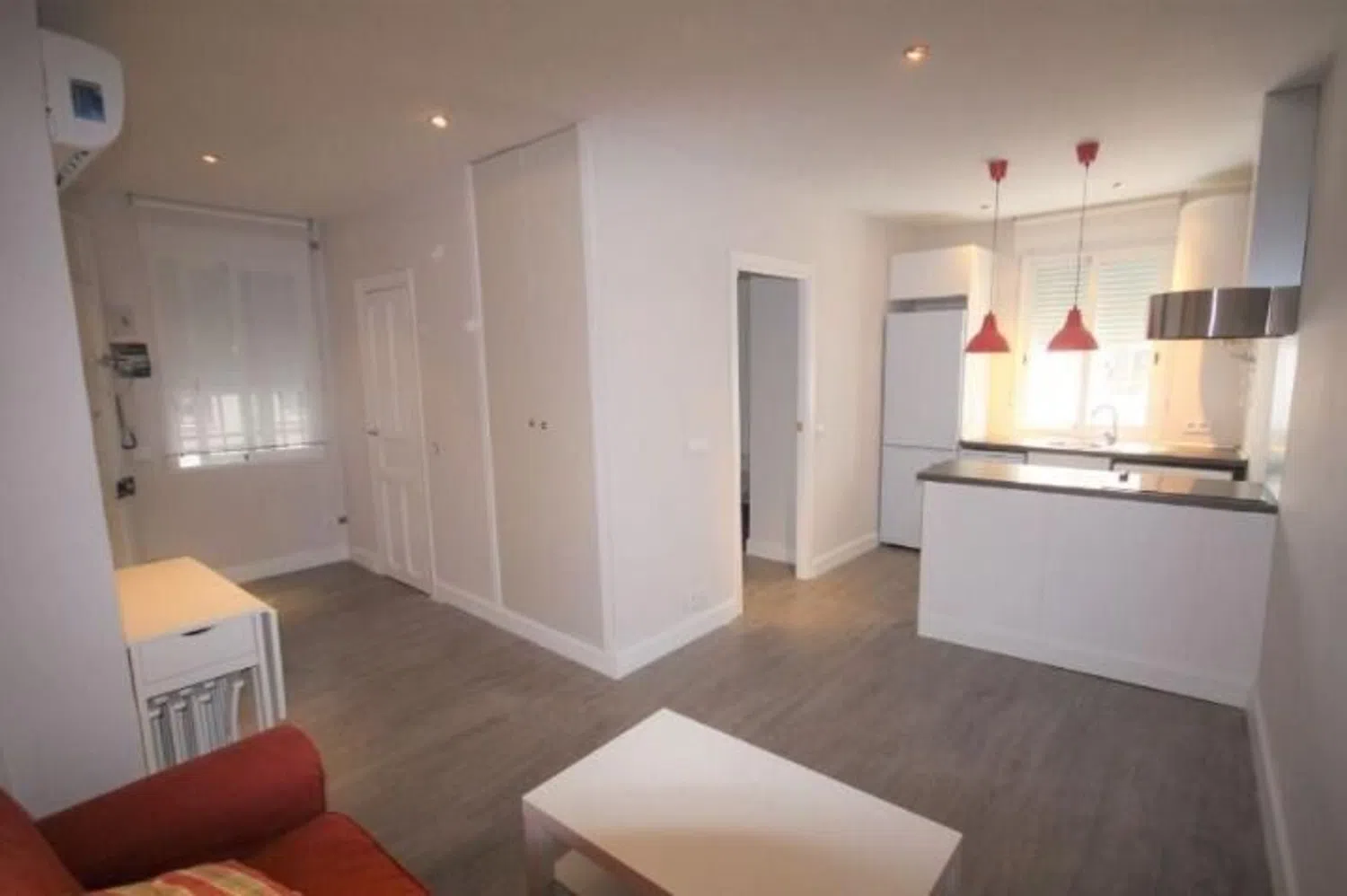 Piso en calle de Cartagena, 110 - Foto 1